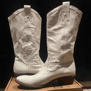 Frye Women’s White Cowboy Boots Size 9.5 RARE